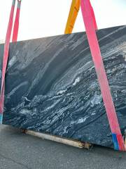 Гранит PLATINUM BLACK (ПЛАТИНУМ БЛЭК)
