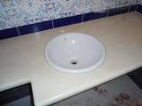 Столешница для ванной с накладной раковиной - Мрамор ПОЛОЦКИЙ(520)